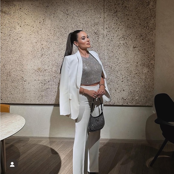 GORGEOUS ZARA NWT Open Back Rhinestone Top - Picture 4 of 14